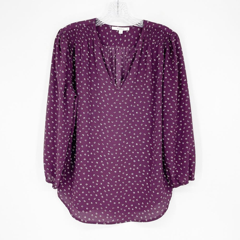 Fun2Fun Long Sleeve Split Neck Pullover Top Size Medium